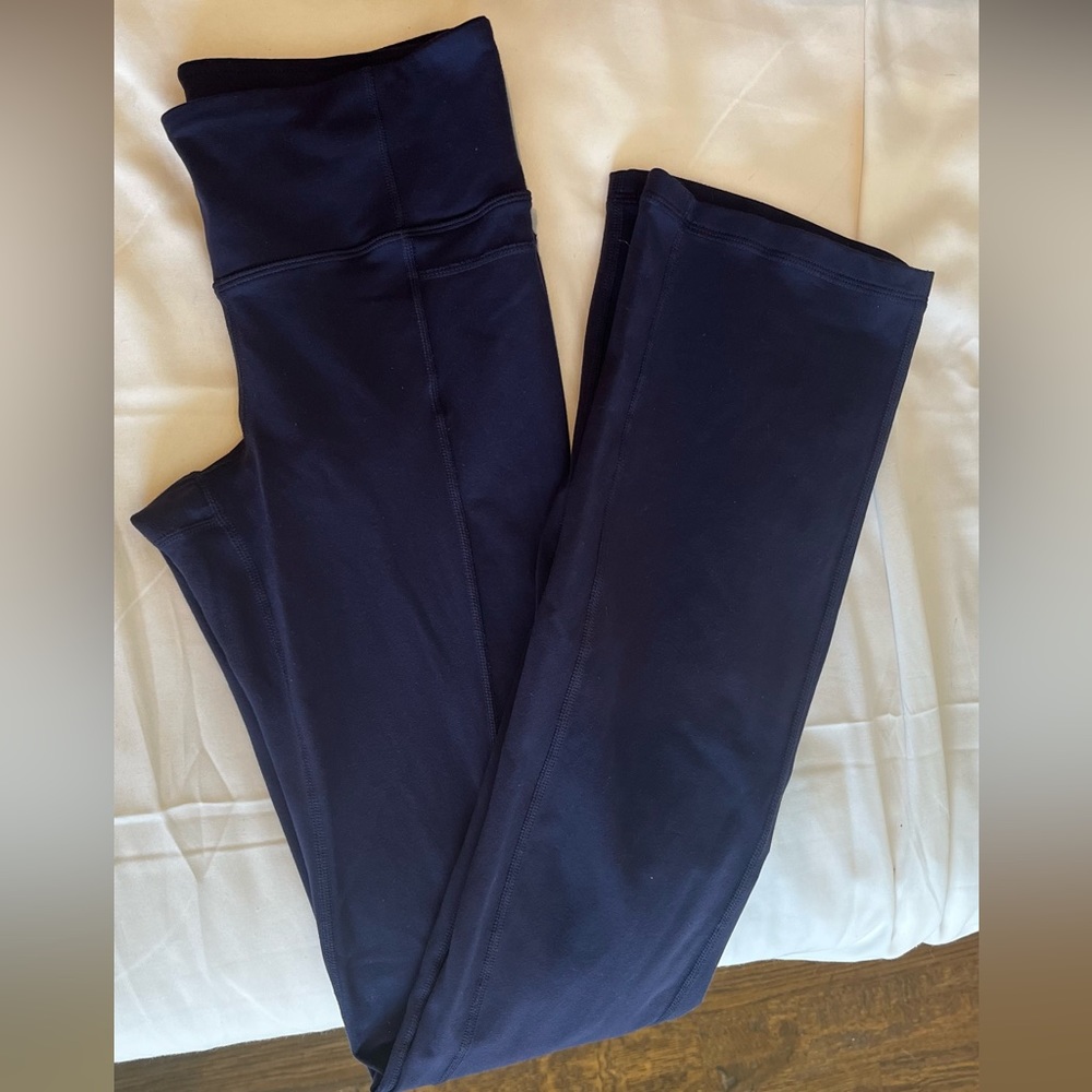 ATHLETA Straight leg Yoga Pants
